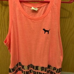 pink tank top